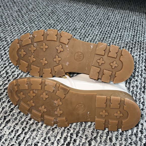 MK boots - Picture 5 of 8